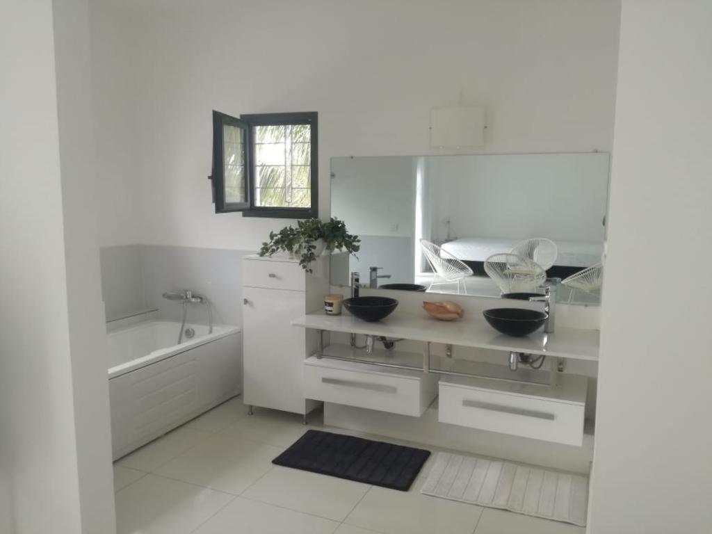 Villa Carabane Somone Luaran gambar